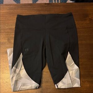 Under Armour Black Leggings with Geometric Gray Accents